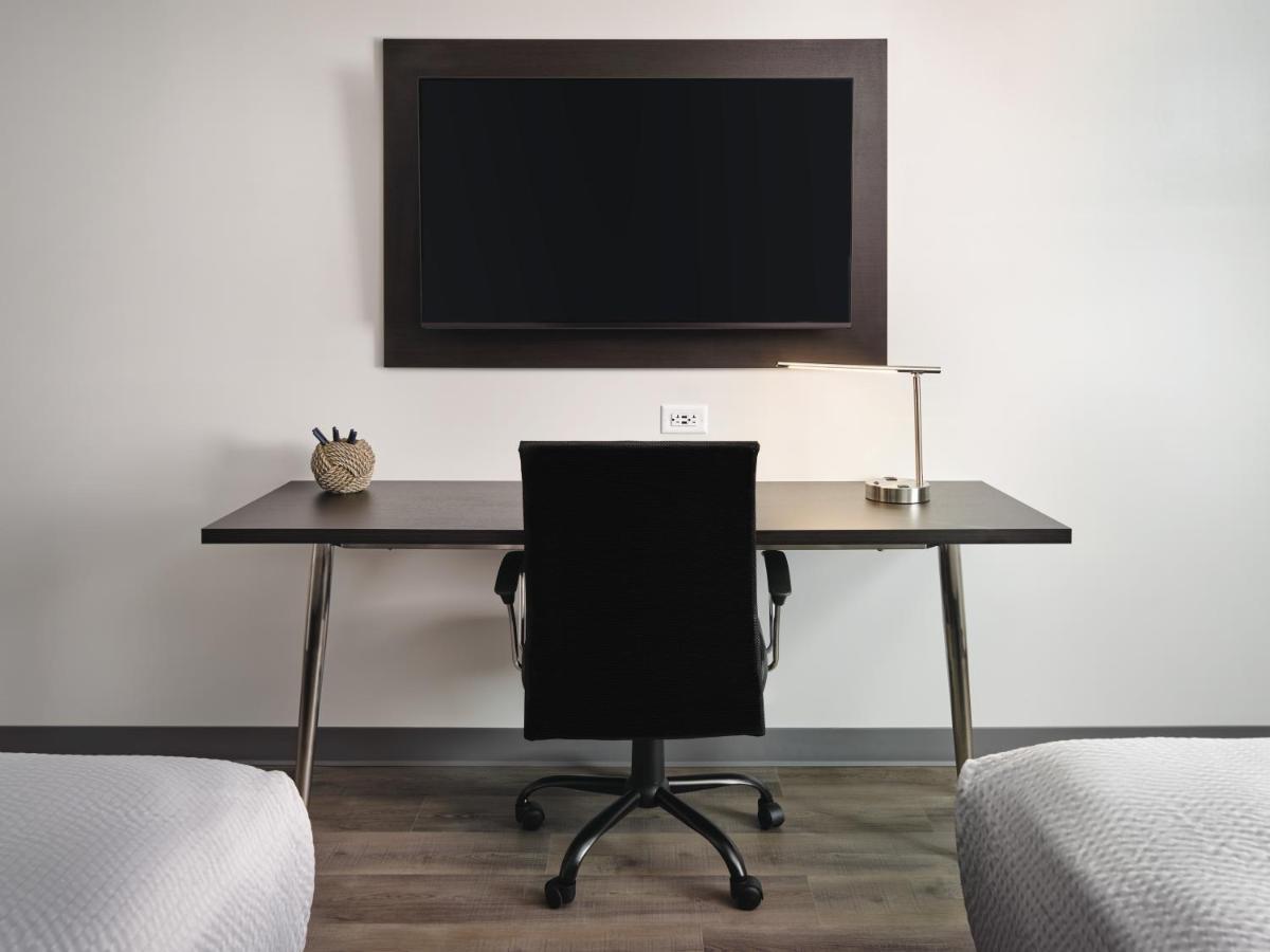 Live Oak Stayapt Suites San Antonio-Randolph מראה חיצוני תמונה